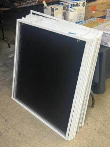 LARGE GROUP OF WINDOW BLINDS