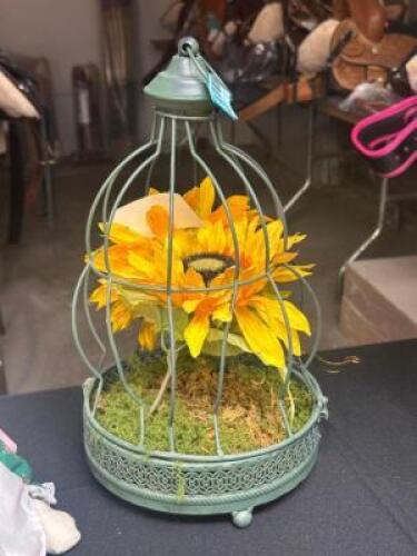 BIRD CAGE / FLOWER DECORATION