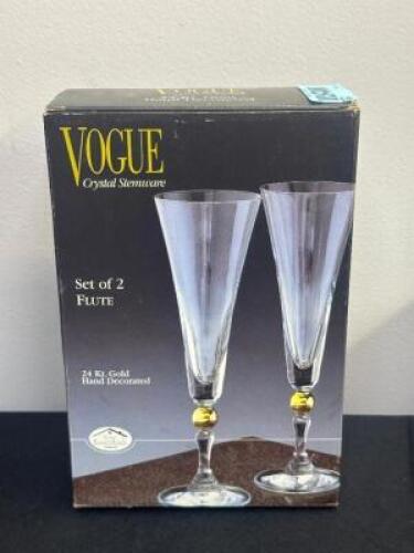 VOGUE FLUTE GLASSES