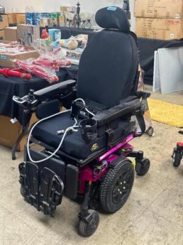 EDGE 3 QUANTUM POWER WHEELCHAIR