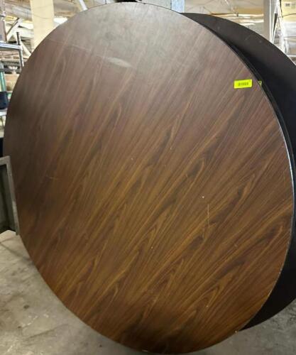 72" ROUND LAMINATE WOOD FOLDING BANQUET TABLE