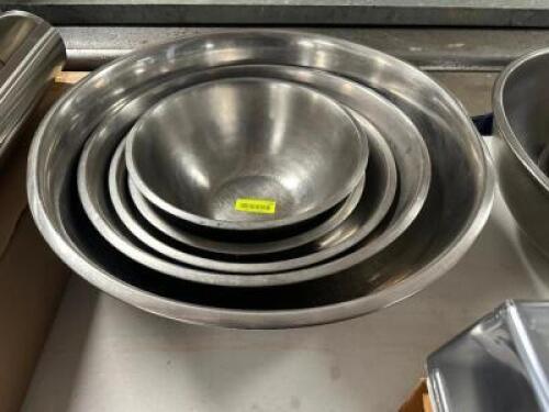 (5) ASSORTED STAINLESS MIXING BOWLS