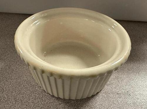 (24) 3.5" CERAMIC RAMEKINS