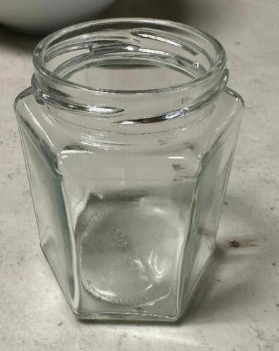 (12) 12 OZ SQUAT HEX JARS