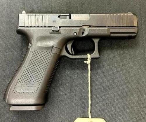 DESCRIPTION GLOCK 45 GEN 5 9mm PISTOL BRAND / MODEL: GLOCK SERIAL # CETB596 ADDITIONAL INFORMATION COMES WITH CASE, (2) EXTRA MAGS, AND ACCESSORIES AD