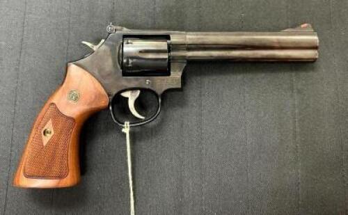 DESCRIPTION SMITH & WESSON 586 CLASSIC 357 MAG/38 SPECIAL +P PISTOL BRAND / MODEL: SMITH & WESSON SERIAL # EDX8742 ADDITIONAL INFORMATION COMES WITH C