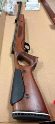 DESCRIPTION HATSAN MOD 65 AIR RIFLE 1000 FPS ADDITIONAL INFORMATION RETAILS FOR $209 LOCATION GUN COUNTER QTY 1