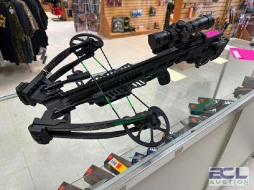 DESCRIPTION CENTERPOINT SINSTER 430 W/ CRANCK CROSSBOW BRAND / MODEL: CENTERPOINT ADDITIONAL INFORMATION RETAILS FOR $779 LOCATION KNIFE COUNTER QTY 1