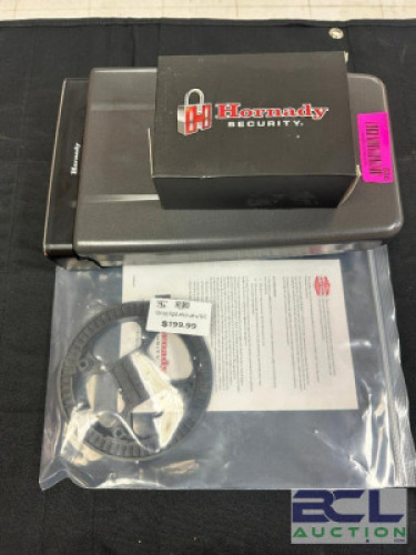 DESCRIPTION HORNADY RAPID VEHICLE SAFE W/ RFID ADDITIONAL INFORMATION RETAILS $199 LOCATION KNIFE COUNTER QTY 1