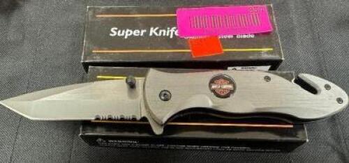 DESCRIPTION (2) HARLEY DAVIDSON LOGO UTILITY KNIVES BRAND / MODEL: SUPER KNIFE THIS LOT IS: SOLD BY THE PIECE LOCATION KNIFE COUNTER QTY 2
