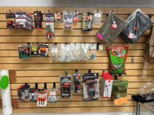 DESCRIPTION (1) GROUP OF ASSORTED CROSSBOW TIPS AND OTHER MISC ITEMS. ADDITIONAL INFORMATION PUBLIC INSPECTION IS RECOMMENDED FOR THIS LOT. THIS LOT I