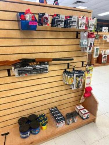 DESCRIPTION (1) LOT OF ASSORTED AIR RIFLE PARTS, AMMO, AND HARDWARE ADDITIONAL INFORMATION W/ (1) AIR RIFLE. THIS LOT IS: ONE MONEY LOCATION MIDDLE FL