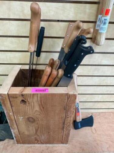 DESCRIPTION (10) ASSORTED MACHETES THIS LOT IS: SOLD BY THE PIECE LOCATION MIDDLE FLOOR QTY 10