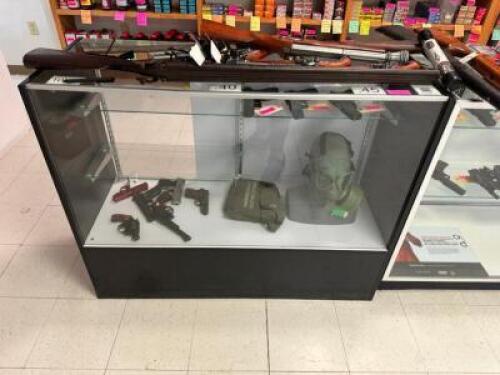 DESCRIPTION 48" GLASS SHOW CASE. ADDITIONAL INFORMATION CONTENTS ARE NOT INCLUDED. LAST DAY PICK UP ONLY LOCATION GUN COUNTER QTY 1
