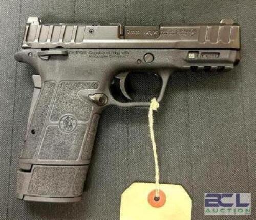 DESCRIPTION SMITH & WESSON EQUALIZER 9mm LUGER PISTOL BRAND / MODEL: SMITH & WESSON SERIAL # EJR6231 ADDITIONAL INFORMATION COMES WITH BOX, (2) EXTRA