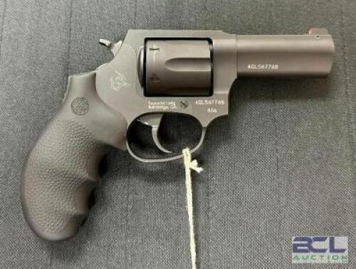 DESCRIPTION TAURUS 856 DEFENDER 38 SPECIAL +P PISTOL BRAND / MODEL: TAURUS, SERIAL # AGL567768 ADDITIONAL INFORMATION COMES WITH BOX ADDITIONAL INFORM