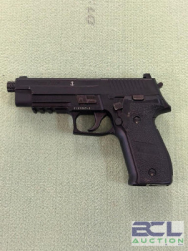 DESCRIPTION SIG SAUER BB GUN SIZE OPTICS COUNTER LOCATION ONE MONEY QTY 1