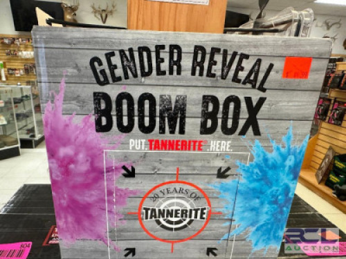 DESCRIPTION GENDER REVEAL TANNERITE BOOM BOX ADDITIONAL INFORMATION RETAILS FOR $84.99 LOCATION MIDDLE QTY 1