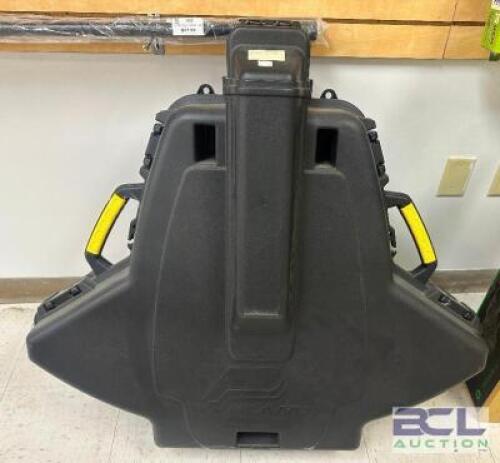 DESCRIPTION HARD PLASTIC CROSSBOW CASES ADDITIONAL INFORMATION RETAILS FOR $149 LOCATION KNIFE COUNTER QTY 1