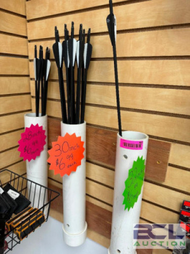 DESCRIPTION (1) LOT OF 28" AND 30" ARROWS. - APPROX 14 ARROWS ADDITIONAL INFORMATION PVC TUBE INCLUDED IN LOT. RETAIL EACH FOR $6 THIS LOT IS: ONE MON