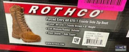 DESCRIPTION ROTHCO FORCED ENTRY AR-670-1 COYOTE SIDE ZIP BOOT - BROWN SIZE 12R ADDITIONAL INFORMATION RETAILS FOR $63 LOCATION SOUTH WALL QTY 1