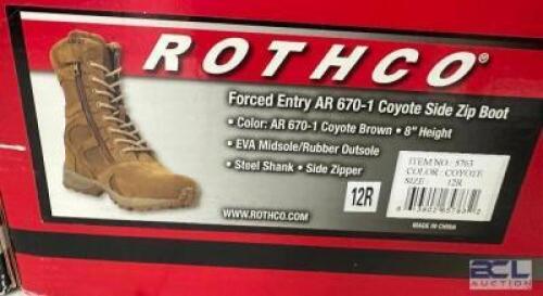 DESCRIPTION ROTHCO FORCED ENTRY AR-670-1 COYOTE SIDE ZIP BOOT - BROWN SIZE 12R ADDITIONAL INFORMATION RETAILS FOR $63 LOCATION SOUTH WALL QTY 1