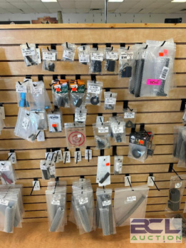 (1) LOT OF ASSORTED FIREARM PARTS AND HARDWARE.