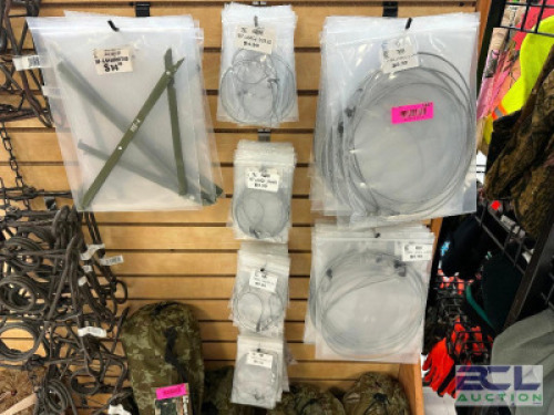 DESCRIPTION (1) LOT OF ASSORTED WIRE SNARES AND TRAPS. THIS LOT IS: ONE MONEY LOCATION MIDDLE FLOOR QTY 1