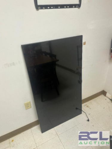 DESCRIPTION WALL MOUNTED TV SIZE WORKSHOP LOCATION ONE MONEY QTY 1