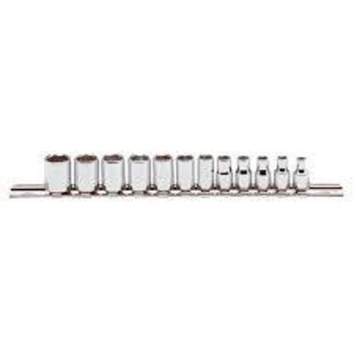DESCRIPTION: (1) SOCKET SET BRAND/MODEL: PROTO #J47200 INFORMATION: 12 PIECES, 6 POINT SIZE: 4 MM TO 14 MM RETAIL$: $105.30 EA QTY: 1
