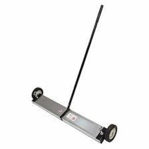 DESCRIPTION: (1) MAGNETIC FLOOR SWEEPER BRAND/MODEL: MAG-MATE #36TV06 SIZE: 36 IN, 5 IN LG, 40 IN WD, 36 IN X 5 IN SURFACE SIZE RETAIL$: $291.99 EA QT