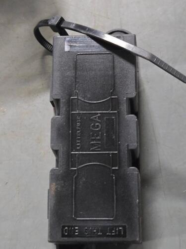 DESCRIPTION: (4) MEGA FUSE HOLDER BRAND/MODEL: LITTTLEFUSE 02980900Z RETAIL$: 92.16 QTY: 4