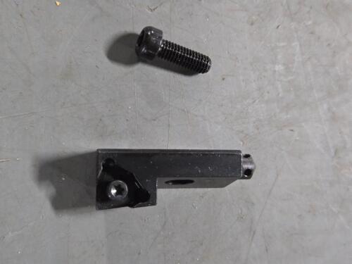 DESCRIPTION: (1) SHORT CLAMPING INDEXABLE BORING BAR CARTRIDGE BRAND/MODEL: KOMET 988770 QTY: 1