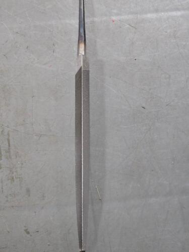 DESCRIPTION: (1) TRIANGLE AMERICAN PATTERN FILE BRAND/MODEL: NICHOLSON 020649 SIZE: 6" RETAIL$: 28.79 QTY: 1