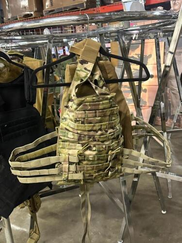 TACTICAL VEST