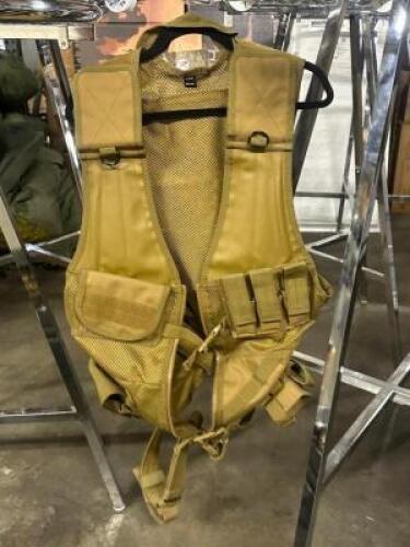 TACTICAL VEST