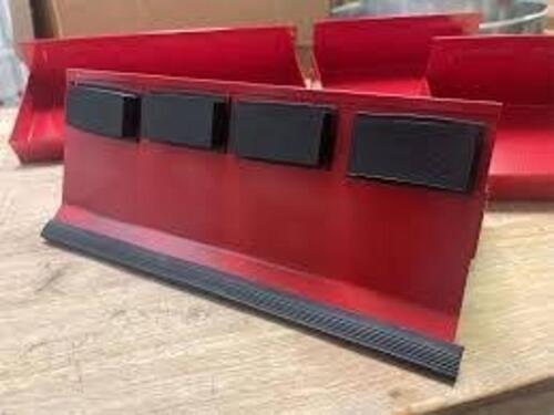 DESCRIPTION: (2) MAGNETIC TOOL TRAY SET OF (3) BRAND/MODEL: DURATOOL #22-25440 INFORMATION: RED RETAIL$: $40.00 EA QTY: 2