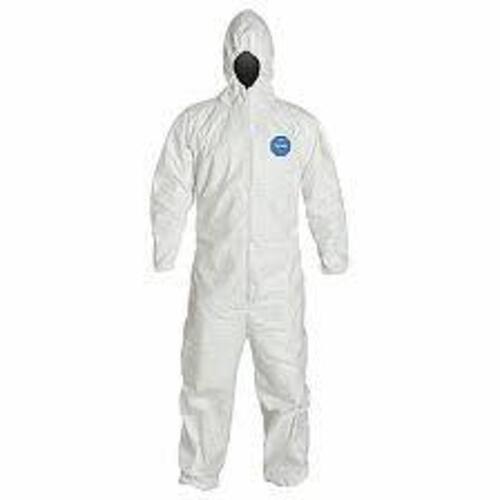 DESCRIPTION: (1) PACK OF (25) HOODED DISPOSABLE COVERALLS BRAND/MODEL: DUPONT TYVEK #6LY36 INFORMATION: WHITE SIZE: MEDIUM RETAIL$: $258.66 EA QTY: 1