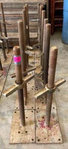 (12) 24" ADJUSTABLE SCAFFOLDING LEVELING JACKS