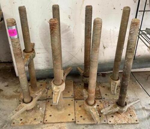 (8) 20" ADJUSTABLE SCAFFOLDING LEVELING JACKS