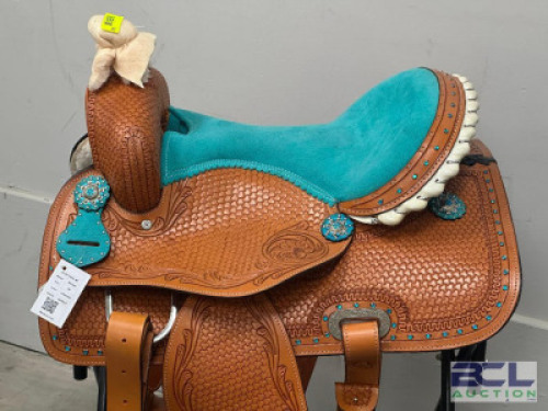 WESTERN BARREL RACING SHOW HORSE SADDLE WITH TACK SET