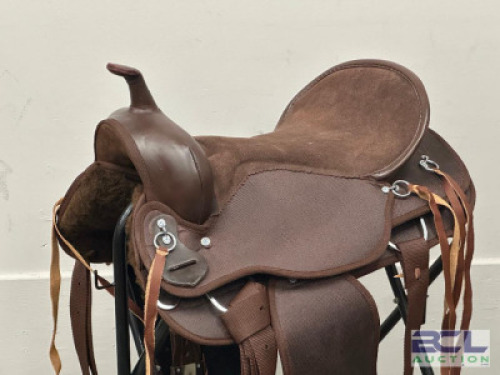 LIGHT WEIGHT WESTERN CORDURA SADDLE