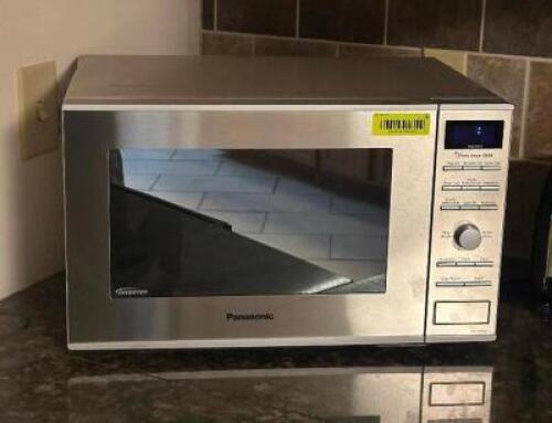 COUNTER TOP MICROWAVE