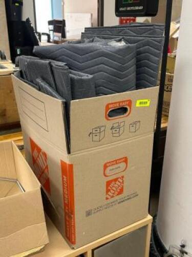 ASSORTED MOVING BLANKETS AND ROLLING DESK