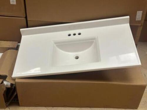 GLOSS SMOOTH LAVATORY WITH INTEGRAL BACKSPLASH