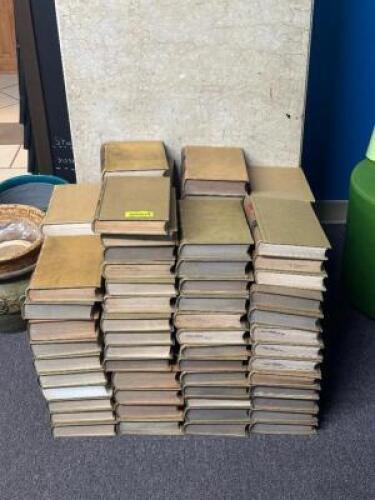 LARGE GROUP OF ASSORTED BOOKS / DECORATIONS