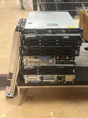 ASSORTED OLD COMPUTER SERVERS