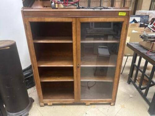 DISPLAY CABINET