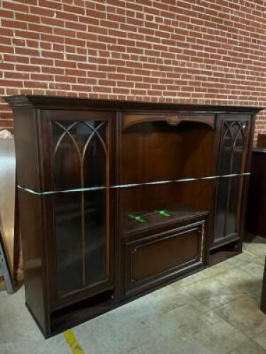 MEDIA CABINET