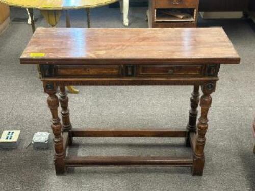 VINTAGE HALLWAY TABLE